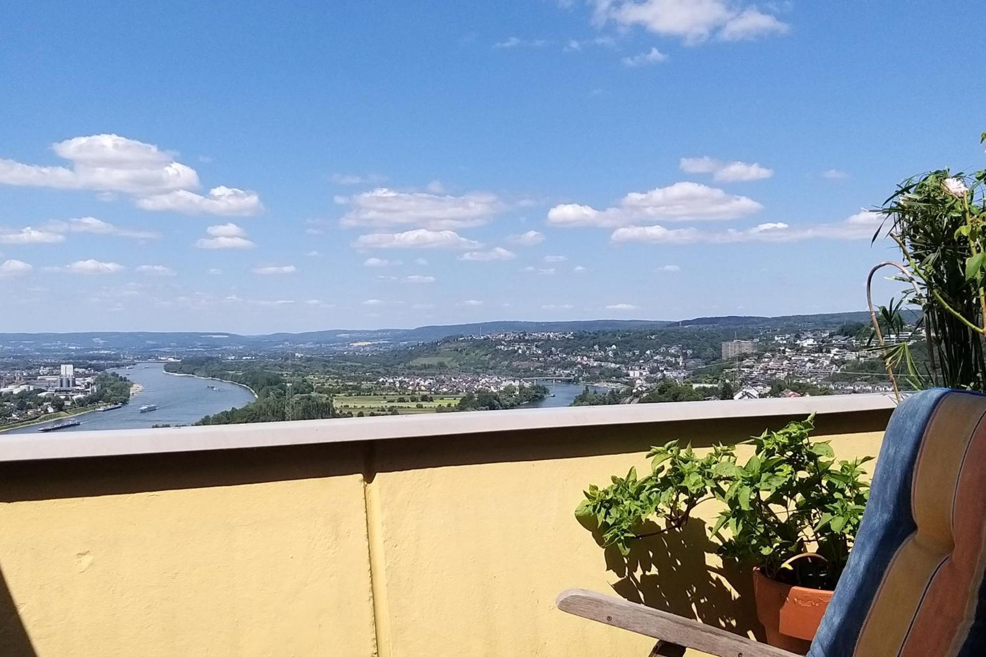 Sauna, Balkon Und Rheinblick Am Rheinsteig Appartement Urbar  Buitenkant foto